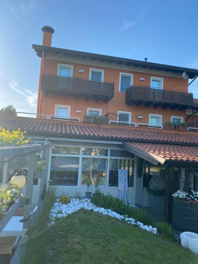 Casa Vacanze Girardi Gorizia Exteriör bild